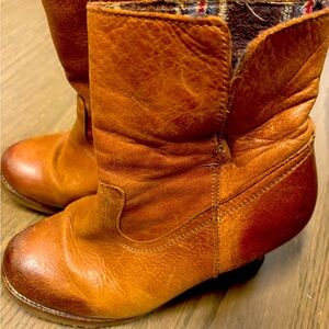 Cafeina Portugal Leather Wedge Ankle Boots